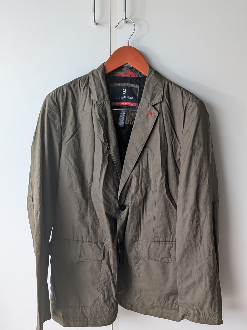 Victorinox Olive Green Lightweight Shirt Jacket with Subtle Red Detail